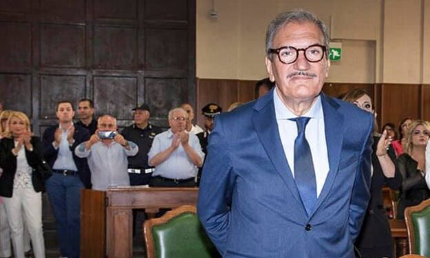 Enzo Romeo ufficialmente sindaco di Vibo: la nuova giunta sarà un misto di politica e tecnicismo