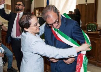 Enzo Romeo ufficialmente sindaco di Vibo: la nuova giunta sarà un misto di politica e tecnicismo
