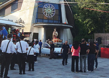 Joppolo, referendum popolare per la scelta del santo. La chiesa festeggia 30 anni