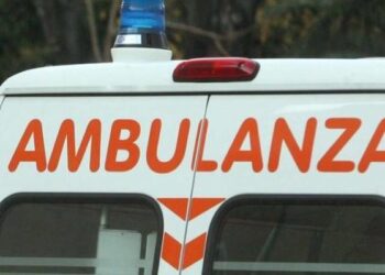 Incidente sull’A/2, esce dalla propria auto e viene travolto: morto un 42enne tra gli svincoli di Lamezia e Pizzo