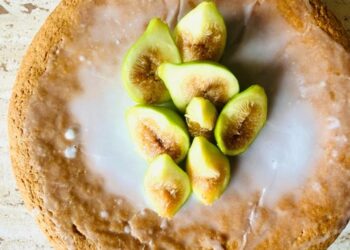 La stagione dei fichi tra torte, marmellate e istanti che ritornano