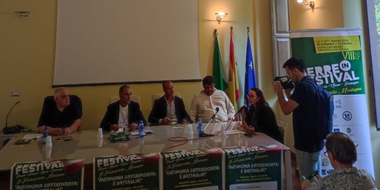 “Serreinfestival” in campo contro l’autonomia differenziata: politici e imprenditori a confronto