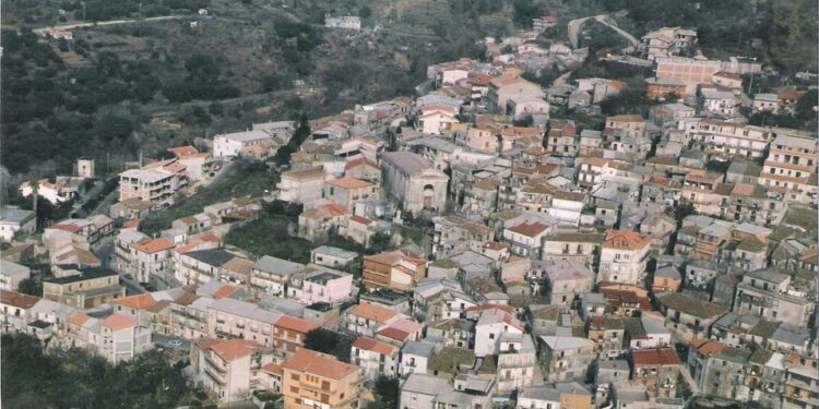 A San Nicola da Crissa cresce l’attesa per il reading musicale “Battiti Calabresi”