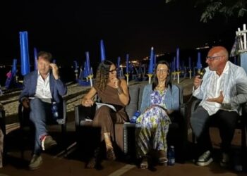 Lo smartbook “Esperienze Vibonesi” approda al lido Proserpina di Vibo Marina