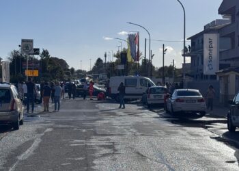 Vibo Valentia, gravissimo incidente su viale Affaccio tra una moto e un furgone: un morto e un ferito grave