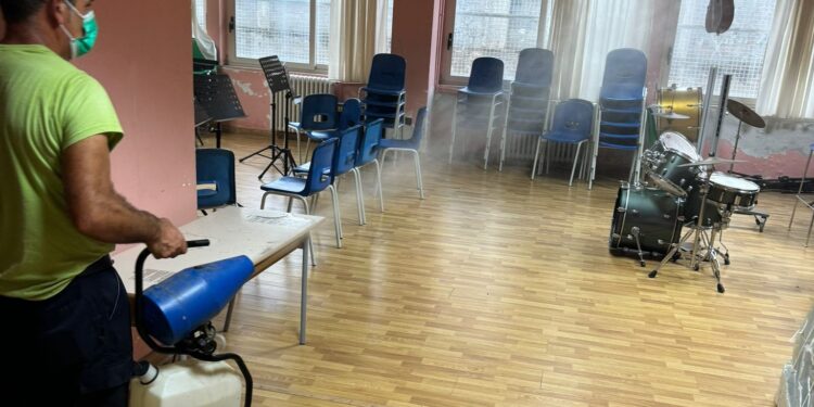 Inizio del nuovo anno scolastico, il Comune di Vibo avvia il servizio di disinfezione delle scuole