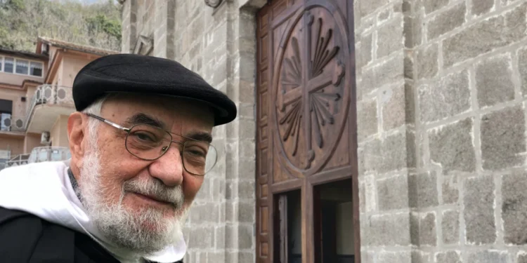Il compianto Padre Michele Fortuna