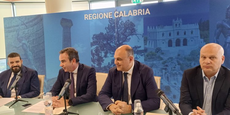 Lavoro, presentato il Piano regionale per l’occupazione in Calabria: pronti 183 milioni di euro per gli interventi
