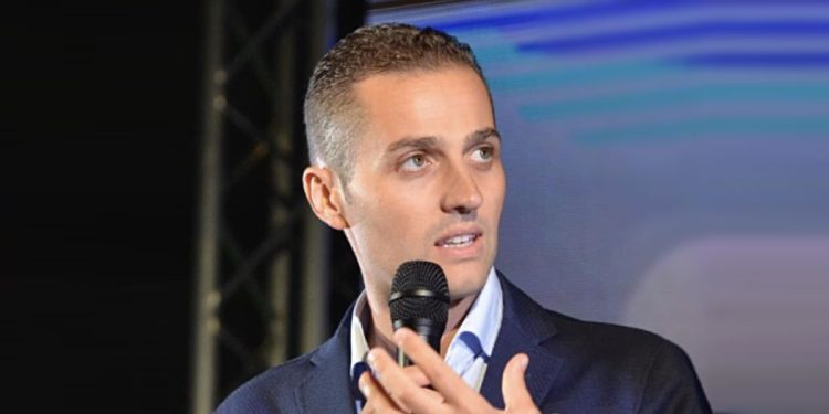Mancate assunzioni negli ospedali, Tassone (Pd) critica Occhiuto: «Sta facendo schiantare la Calabria»