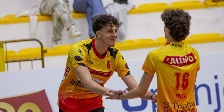 Volley Serie B maschile, la Tonno Callipo ospita il Palermo. Saragò avverte: «Match da non sottovalutare»