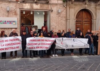 Associazioni e comitati ricordano all’Asp i lavori da portare a termine e avvertono: «Non si paralizzi la sanità vibonese»