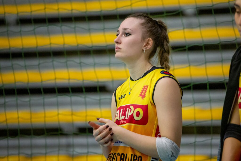 Martina Otta con la maglia della Tonno Callipo