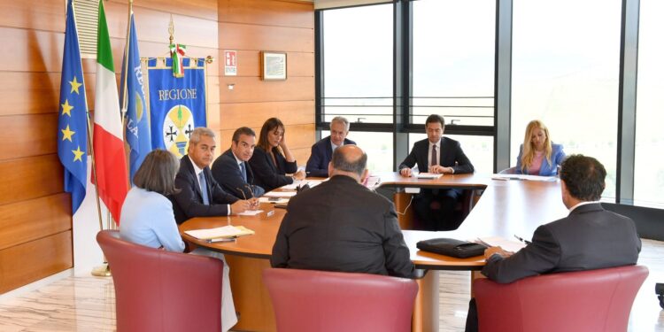 Regione Calabria. Ecco le ultime decisioni della giunta su partecipate, welfare, personale e altro ancora