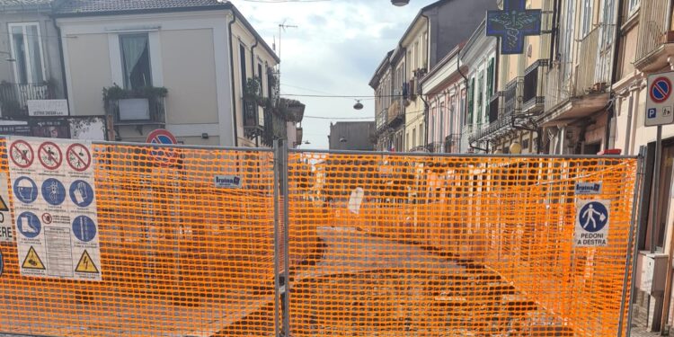 Vibo. Italia Nostra lancia una petizione online per salvare le antiche basole di via Luigi Razza