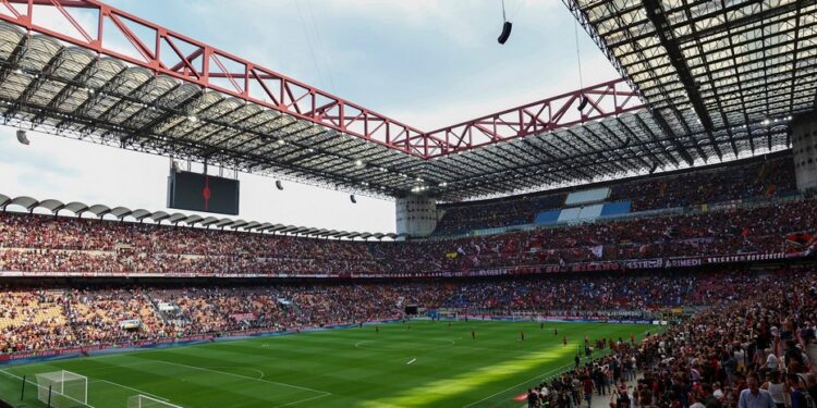 Una foto dello stadio Giuseppe Meazza a Milano, nel quartiere San Siro