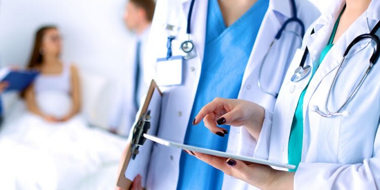 In foto medici e pazienti
