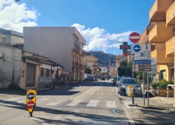Una immagine del doppio senso su via Libertà a Tropea