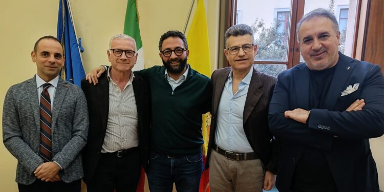 Allarme povertà e sanità: a confronto i presidenti dei Consigli delle cinque città capoluogo calabresi