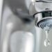 Nell'immagini un rubinetto che eroga poca acqua