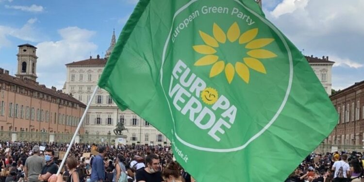 La bandiera di Europa Verde - Verdi