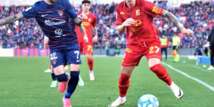 Una immagine del derby fra Catanzaro e Cosenza