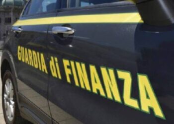 Una pattuglia della Guardia di finanza
