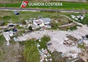 La discarica abusiva posta sotto sequestro a Crotone
