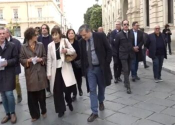 Un momento della passeggiata antiracket a Reggio Calabria