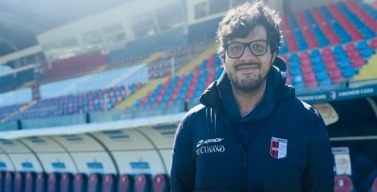 Una foto di Antonio Greco, match analyst della Vibonese che affronterà uno stage al Liverpool