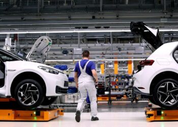 Domenico Naso: «La crisi dell’auto? Investimenti mancati e assenza di un piano industriale»