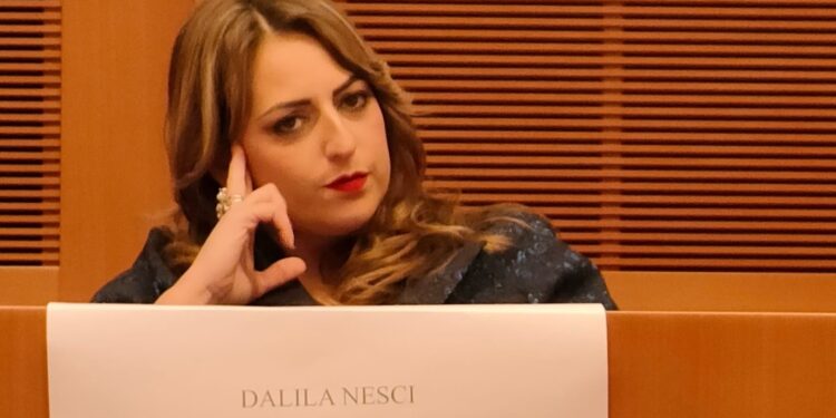 Fondi per le strade verso Tropea e non solo, Dalila Nesci chiede ulteriore impegno alla politica calabrese