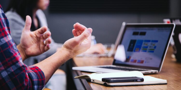 A Zambrone un punto di facilitazione digitale: incontro formativo promosso da Associazione Valentia