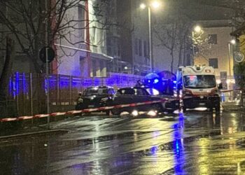 Vibo. Colta da malore in auto mentre stava eseguendo la retromarcia: perde la vita una donna