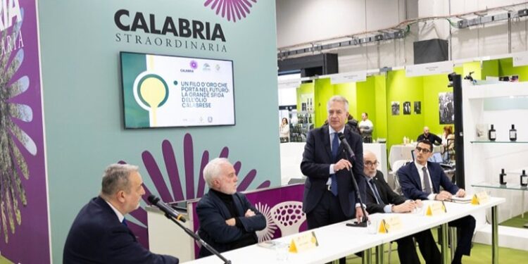 Expo Olio Capitale: occhi puntati sul filo d’oro calabrese. La Regione rilancia su bio e qualità