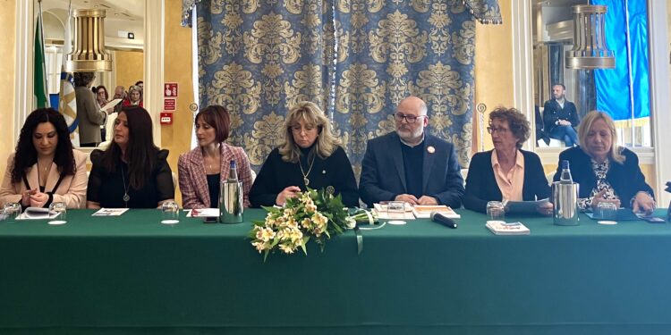 Vibo, l’atavica emergenza randagismo sotto i riflettori di associazioni, Comune e Asp