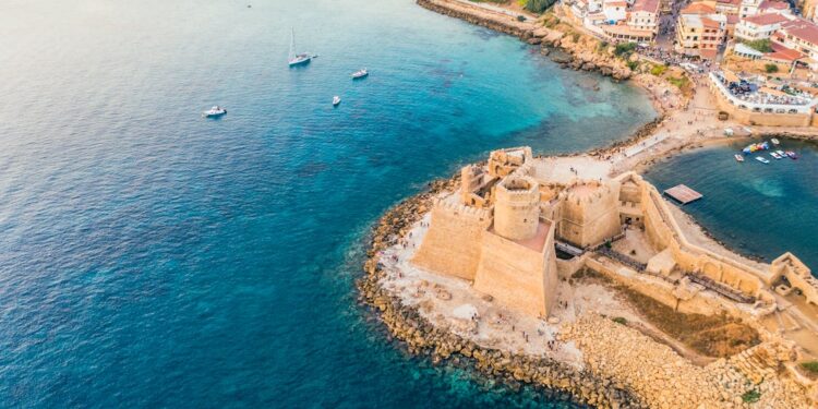 “De.Co. Identitaria” punta a promuovere la Calabria: il progetto di scena alla Cittadella