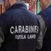 Un carabiniere del nucleo tutela lavoro e un funzionario dell'ispettorato del lavoro