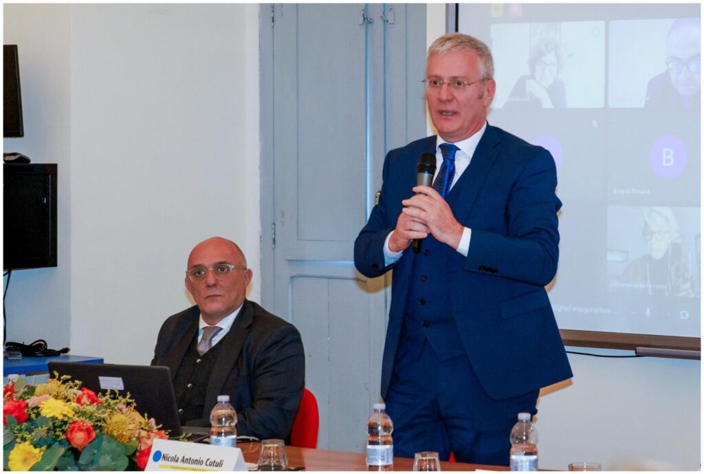 L'inaugurazione del Comitato Dante di Tropea