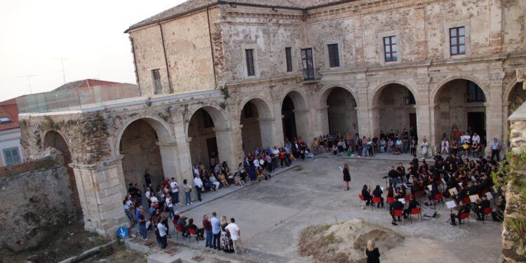 Conservatorio “Torrefranca” di Vibo: al via il seminario di studi dedicato all’Opera italiana