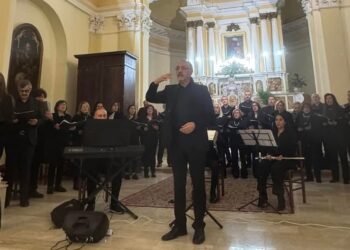 Vibo, nel Duomo la Via Crucis nel nome della pace: di scena il coro polifonico “Don Giosuè Macrì”