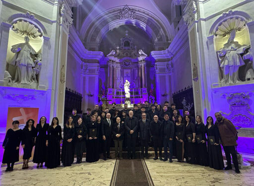 Vibo, successo per il Conservatorio in un Duomo gremito: doppio bis per la conclusione di “Crux Gloria”