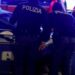 Gli agenti di Polizia insieme all'ambulanza del 118