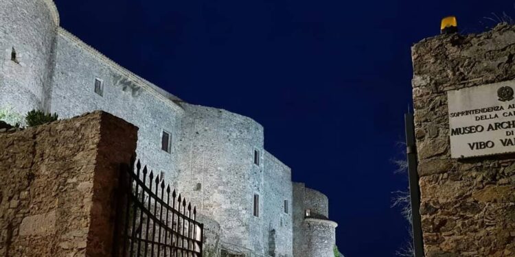 “Notte Europea dei Musei” al Castello di Vibo: viaggio nell’aldilà degli antichi
