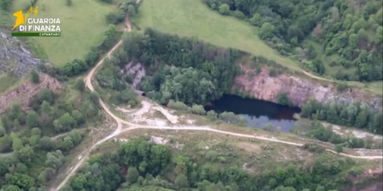 L'area dove sarebbe dovuta sorgere la diga in Calabria