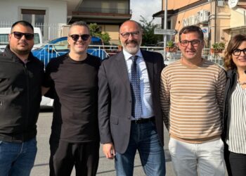 Vibo. Piazza Spogliatore sarà più sicura: l’imprenditore Russo dona tre telecamere