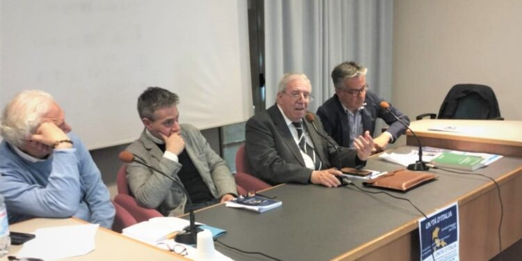 Vibo, successo per il libro di Michele Furci: dal divario Nord-Sud all’Autonomia differenziata