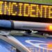 Una pattuglia della Polizia sul luogo di un incidente