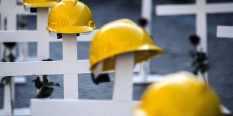 Una immagine che rappresenta le morti bianche sul lavoro