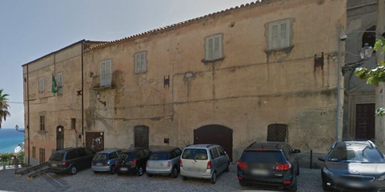 Tropea, il 9 e il 10 maggio prosegue la rassegna letteraria “Paride”: ecco gli appuntamenti