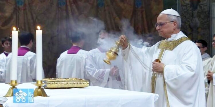 La prima messa celebrata da Papa Leone XIV